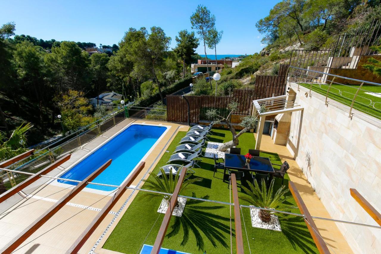 التافولا Nina Villa Planet Costa Dorada المظهر الخارجي الصورة